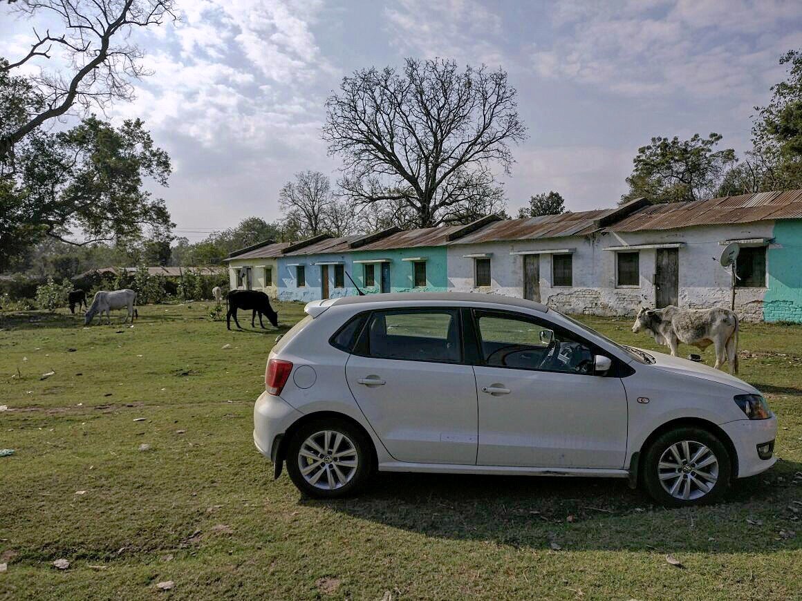A stop in the village. â€” Bahraich, Uttar Pradesh