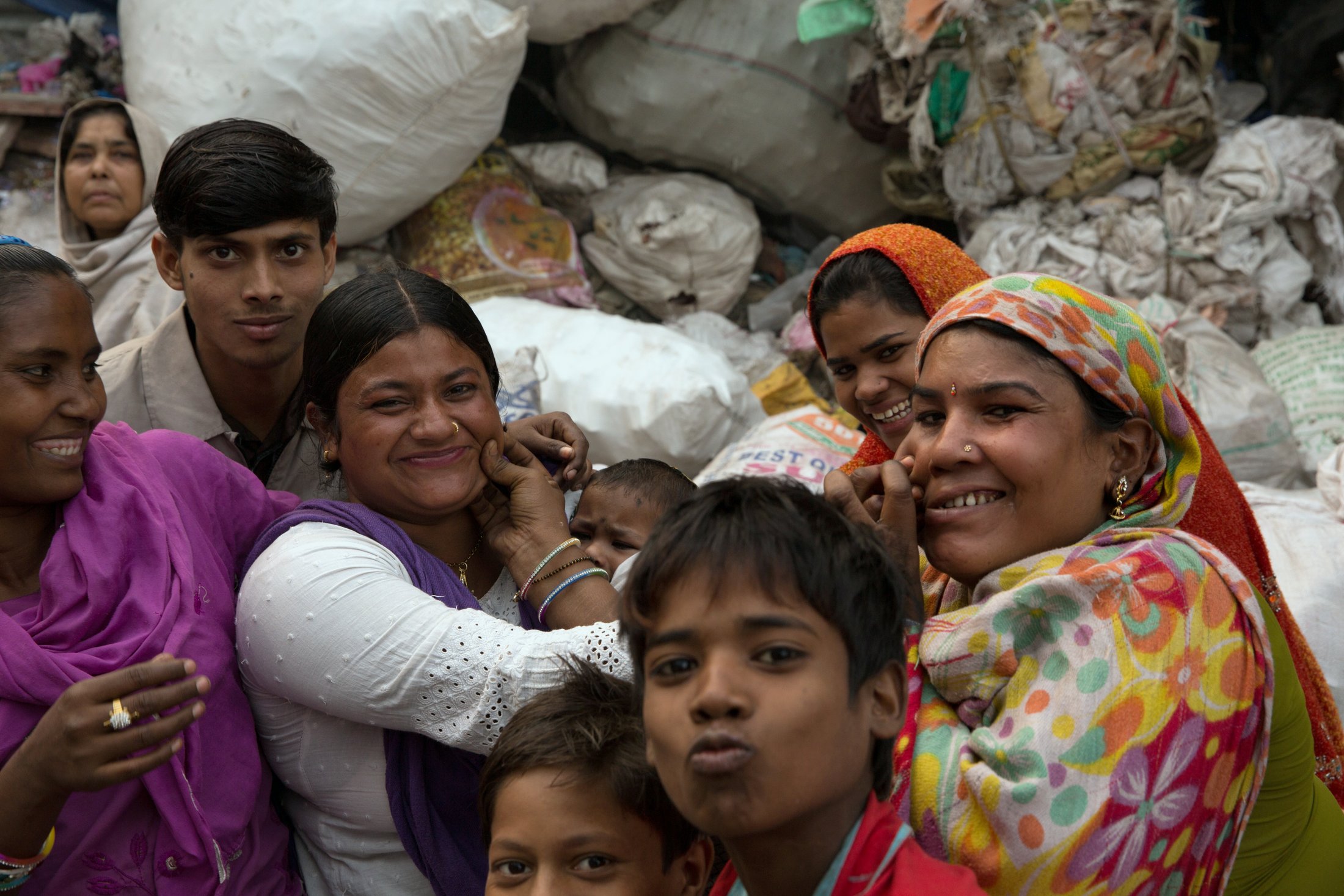 All together now â€” the market. â€” Delhi Â· Nov 2015